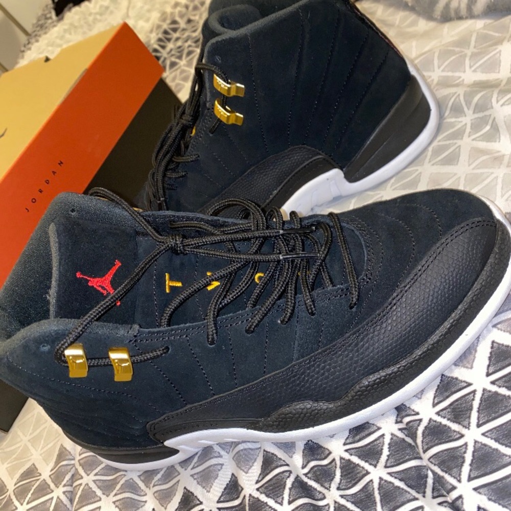 SOLD Men’s Air Jordan 12 Retro